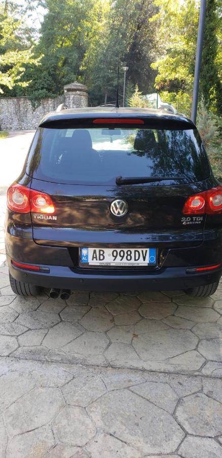 Fiqe Rental Tirana Esterno foto