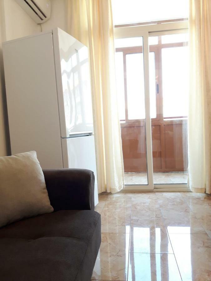 Fiqe Rental Tirana Esterno foto